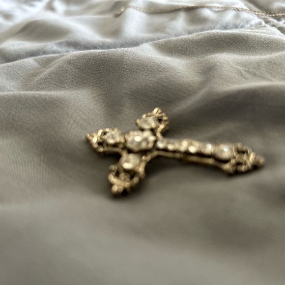 Silver Cross CZ Pin Brooch - Picture 6 of 9